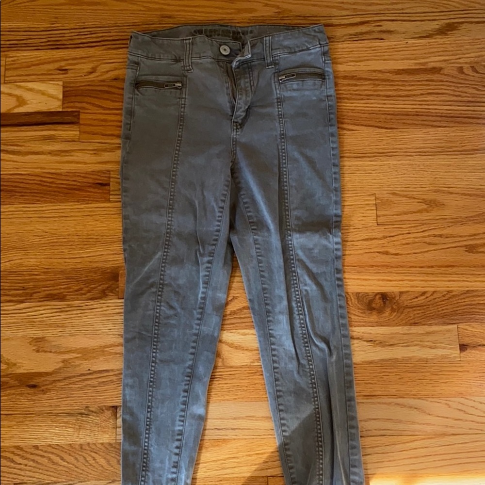 Olive jeans! - Picture 2 of 3